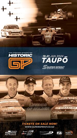 Super Sprint Round 2 at Taupo Motorsport Park [Taupo Historic GP] photo